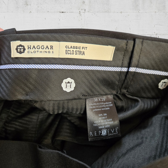 Haggar Black Classic Fit Straight Leg Cross Weave Heather Dress Pants Size 38x29 - Picture 4 of 6